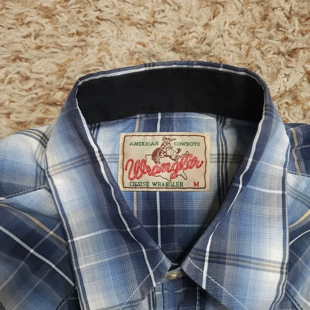Wrangler Pearl Snap Blue Plaid American Cowboys Mens M Short Sleeve‎ Western